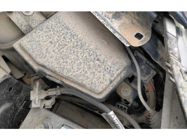 Pojistková skříňka Renault Sandero 2010