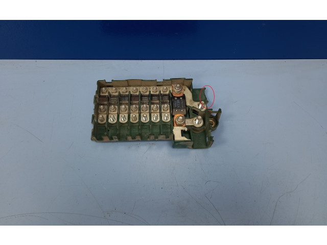 Pojistková skříňka 61138367768, 8367768 BMW 5 E39 2001