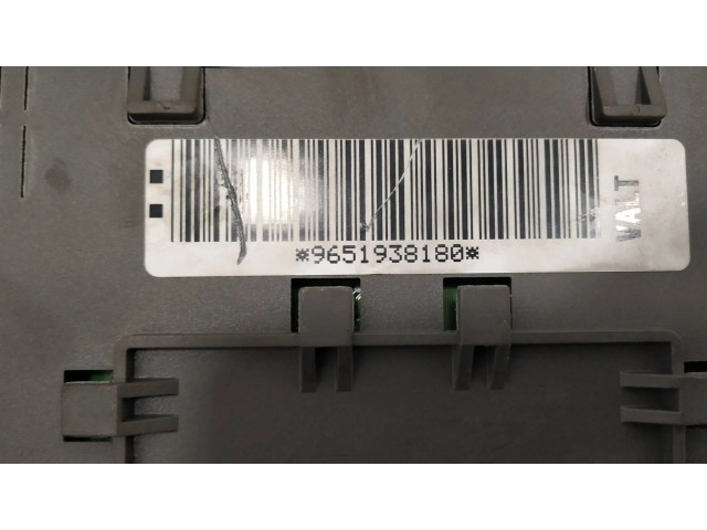 Блок предохранителей 9651938180, 96519381 Citroen C8