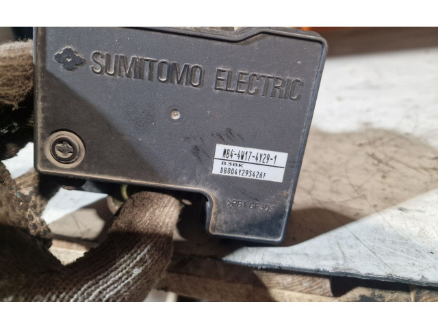 Přístrojová deska Mitsubishi Outlander 2005 4670A006