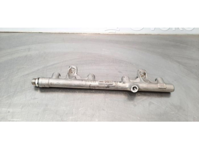 Топливная рампа 06Q133317B   Volkswagen Golf VIII  