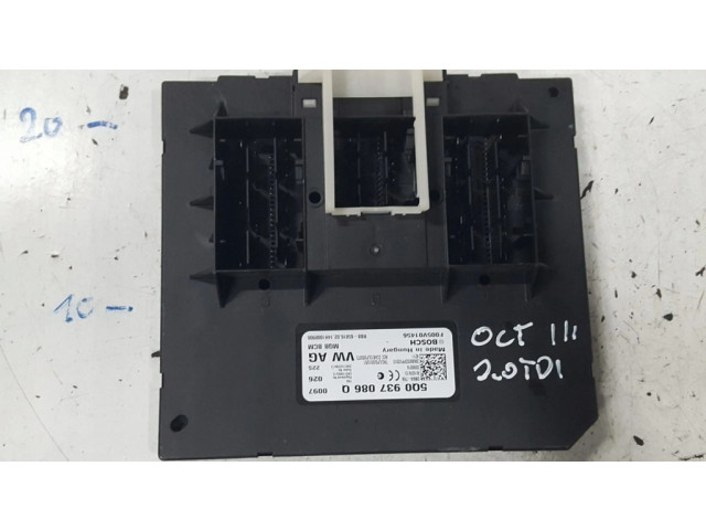 Блок комфорта 5Q0937086Q Skoda Octavia Mk3 (5E)