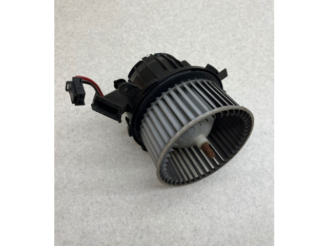 Вентилятор печки Audi A5 8T 8F