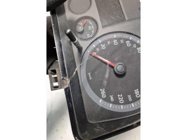 Přístrojová deska Volkswagen Caddy 2007 2K0920842E, V0011000