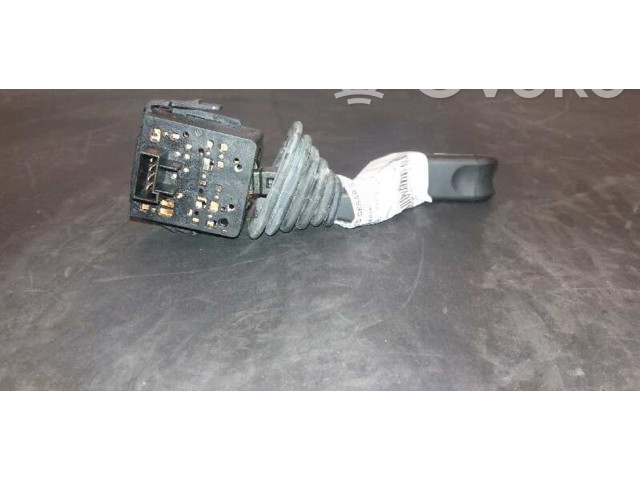 Ручка стеклоочистителей 09185417 Opel Combo C