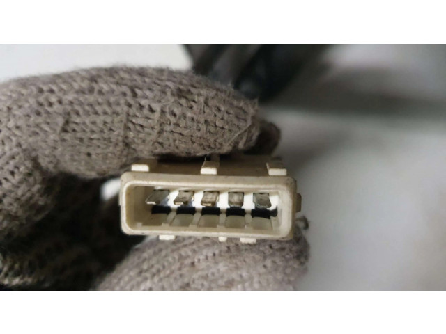 Zpětné zrcátko pravé Peugeot Partner 1998  96193825XX  