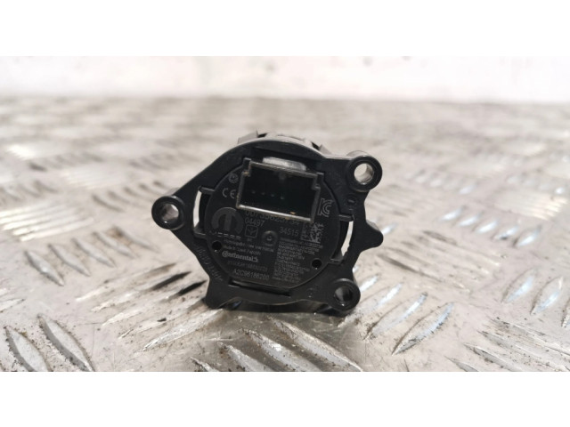 Включатель зажигания и стартера