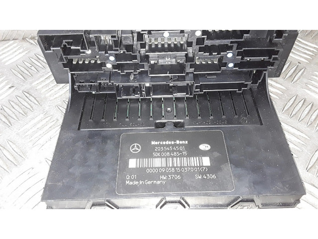 Блок предохранителей 2035454501 Mercedes-Benz CLC CL203