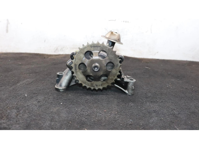Масляный насос   038115105D  Volkswagen PASSAT 