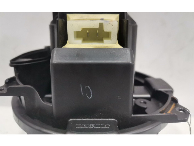 Вентилятор печки    DT1163605380   Renault Clio V