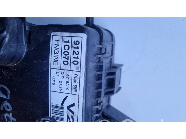 Блок предохранителей  91210-1C070   Hyundai Getz    