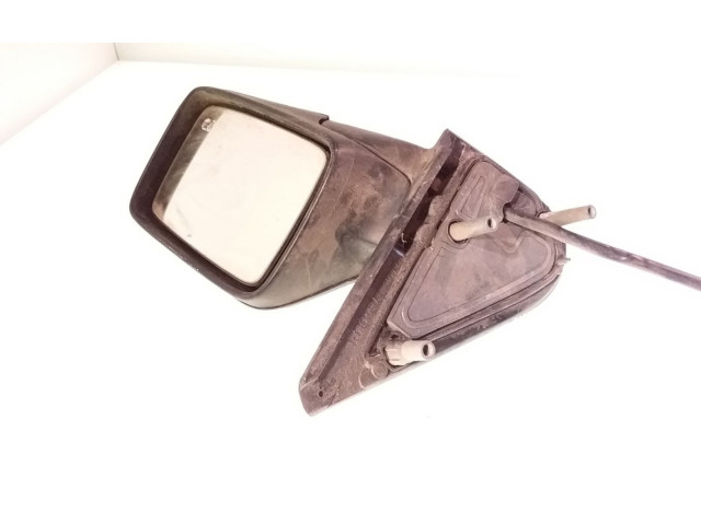 Зеркало (механическое) левое Volkswagen Golf III 1992-1997 года