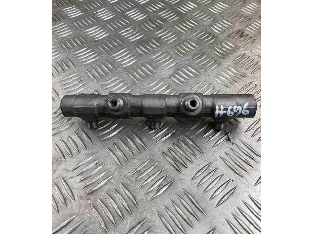 Топливная рампа 059130089DL   Audi A7 S7 4K8  