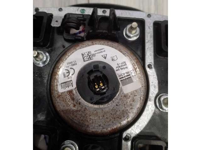 Подушка безопасности водителя    Hyundai ix20