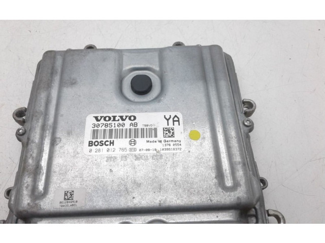 Блок управления впрыском 0281012765   Volvo V70