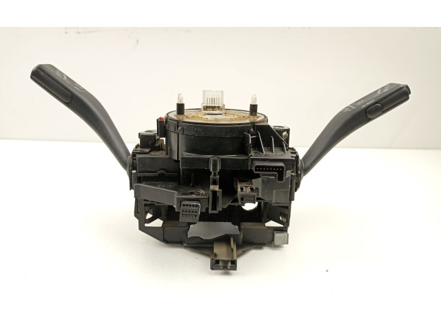 Ручка стеклоочистителей 1K0953519J, 1K0953503JH   Volkswagen Caddy