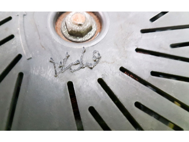 Вентилятор радиатора     31305135    Volvo S80 