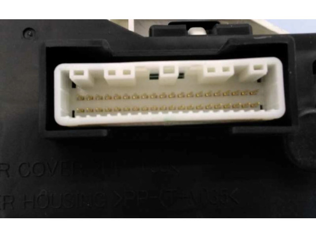 Přístrojová deska Nissan Pulsar 2015 3ZN0BRKVI, 956B