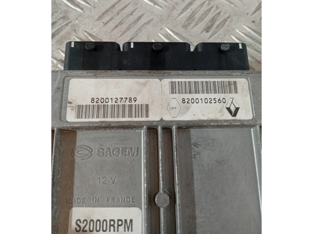 Блок управления двигателя 8200396928   Renault Twingo I