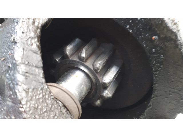 Стартер MD329260 Volvo S40, V40