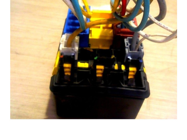 Блок предохранителей 6500C6, 6500C6 Peugeot 306