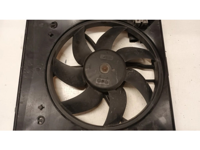 Вентилятор радиатора     AD1264, M143131    Peugeot 207 1.4