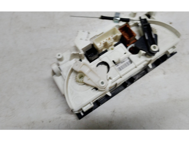 Блок управления климат-контролем A42102300   Peugeot Partner