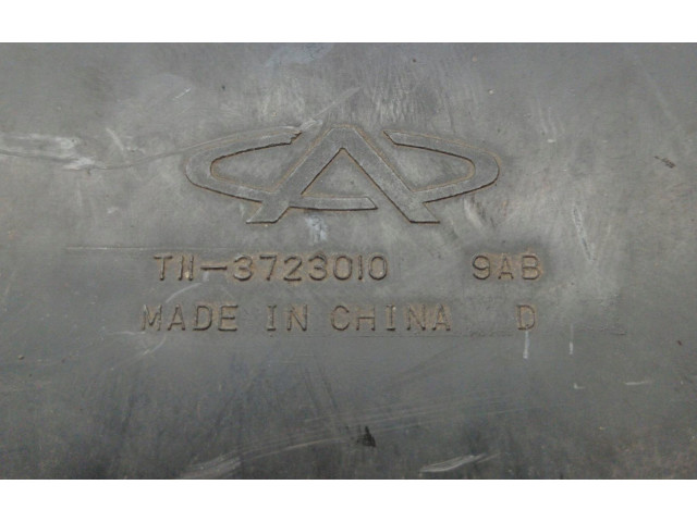 Блок предохранителей 05064053AJ Dodge Nitro