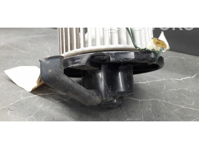 Вентилятор печки 194000-0422 Mazda Demio