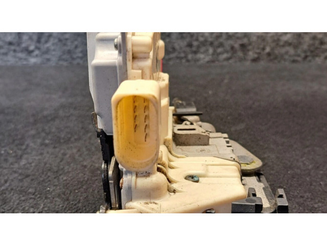 Передний замок