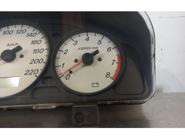 Панель приборов BJ2B   Mazda 323 F       