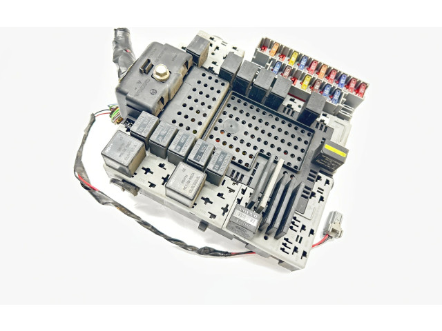 Блок предохранителей 9162316 Volvo XC90