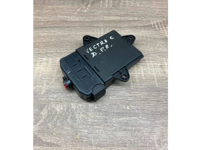 Блок управления коробкой передач 13193367 Opel Signum