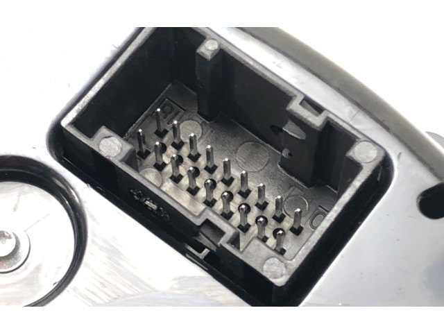 Přístrojová deska Maserati Quattroporte 2013 670009736