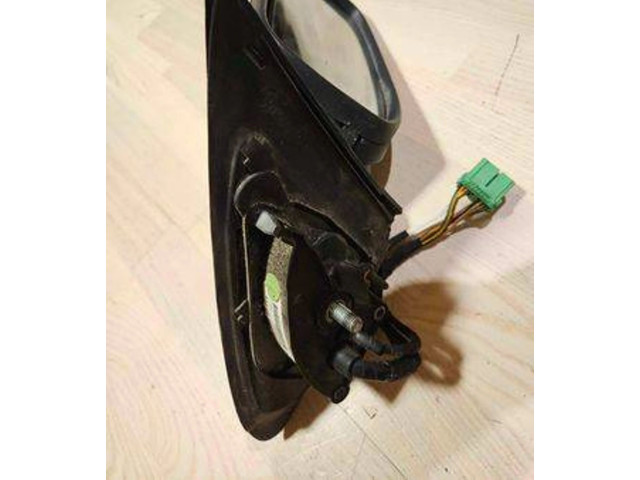 Зеркало электрическое        Volvo V70  2000 - 2004 года   