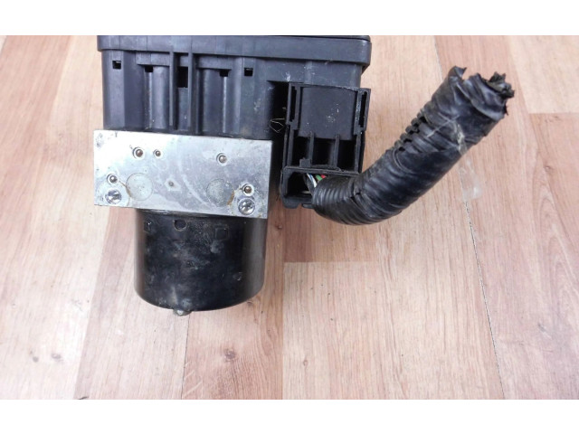 Jednotka ABS 8V512C405AD Ford Fiesta 2010