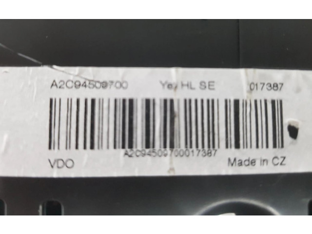 Панель приборов 5L0920840T, 5L0920840T   Skoda Yeti (5L)       