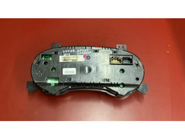 Панель приборов 68241685   Chrysler Town & Country V       