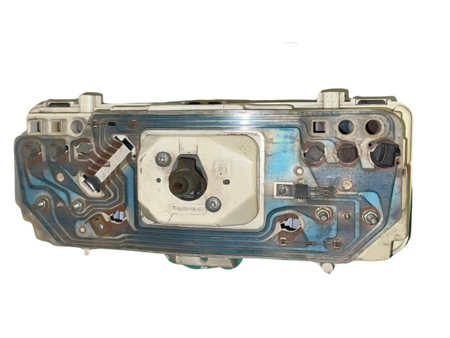 Přístrojová deska Opel Kadett E 1985