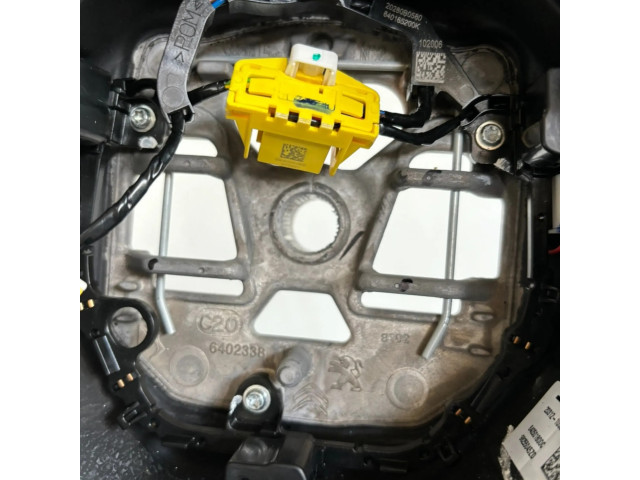 Руль Peugeot 2008 II  2019- года 98255045ZD      