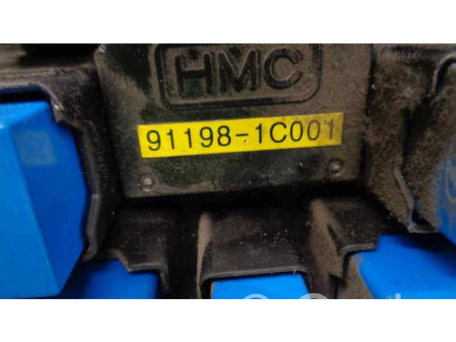 Модуль управления BSM 911981C000 Hyundai Getz