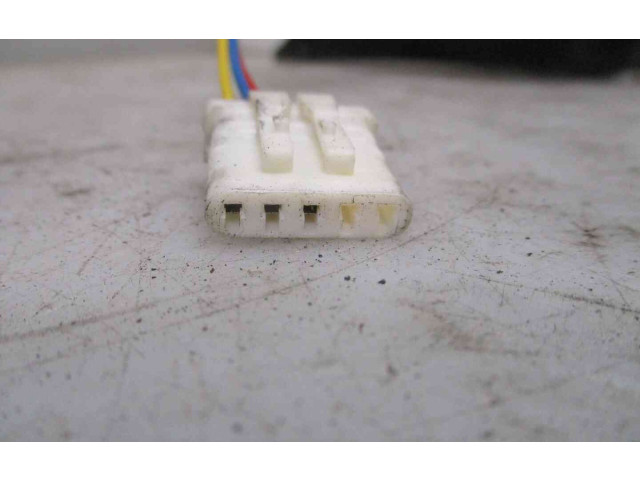 Зеркало электрическое Nissan Primera 1991 - 1996 года