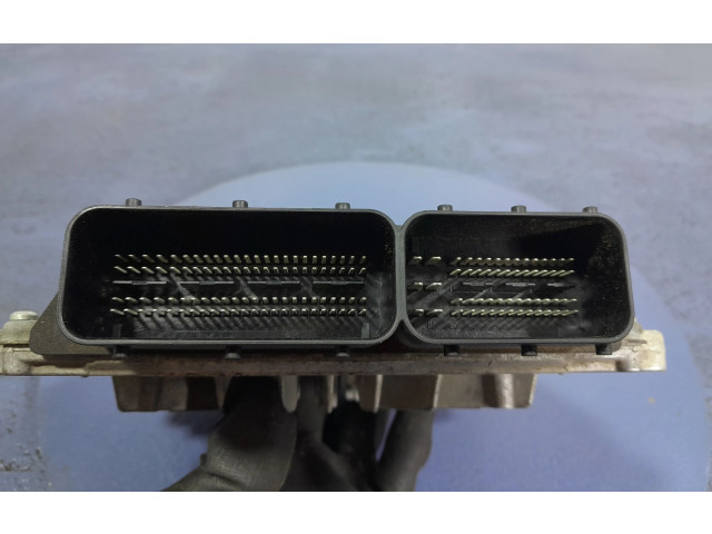 Блок управления двигателем Блок управления 30743103, 30743103 Volvo S80