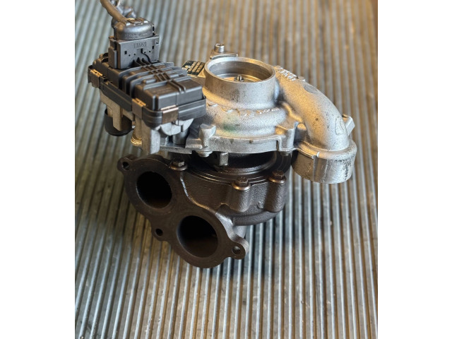 Turbodmychadlo Турбина 53039700310, 50220668 BMW X5 F15