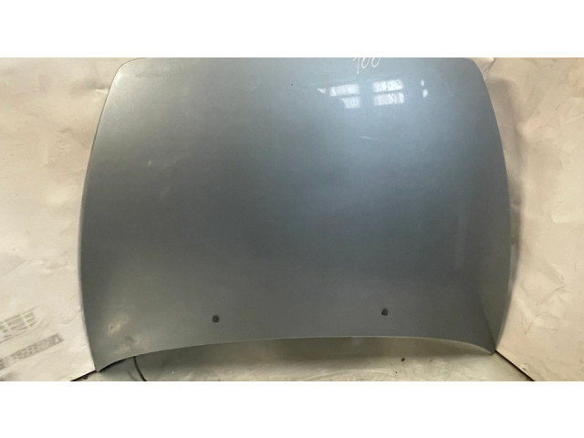 Капот двигателя