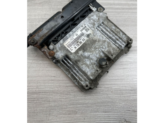 Блок управления двигателя 03G906021NK, 0281013440 Volkswagen PASSAT B6