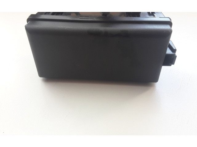 Блок предохранителей 5341YA1   Subaru Forester SK    