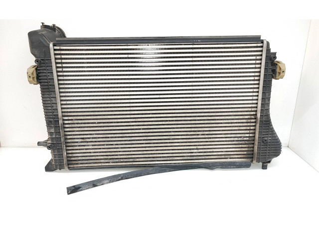 Интеркулер  1K0145803AL, 1K0145928D   Volkswagen Caddy 