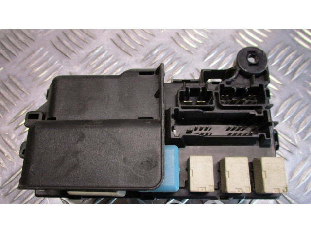 Блок предохранителей Daihatsu Cuore