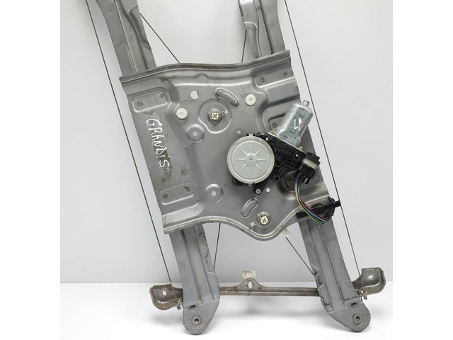 Zpětné zrcátko  Mitsubishi Grandis 2004  MR989947  